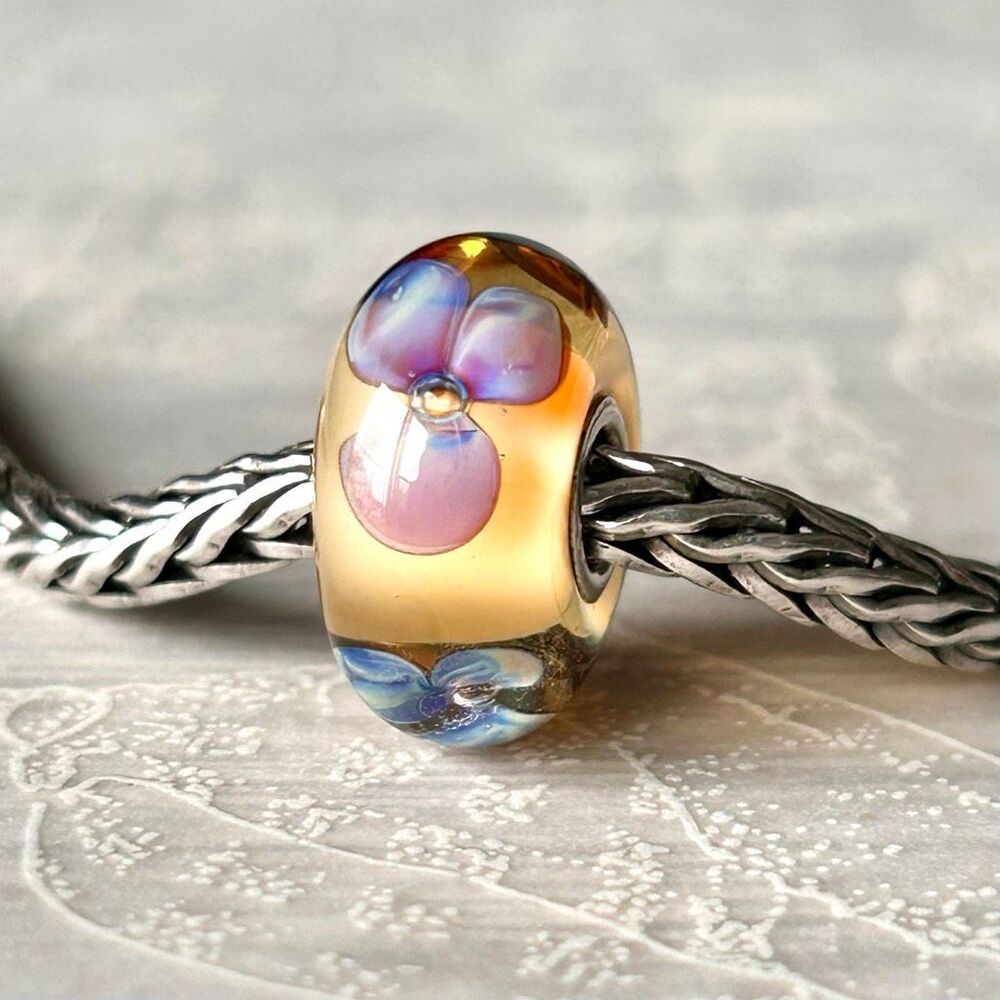 TROLLBEADS Amber Violets LAA 925S NEW! Sheer Purple Flowers on Amber Glass